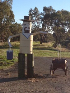 Mirool NSW..Tin Can Sculptures